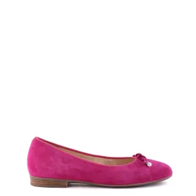 31324 Fuchsia Suede