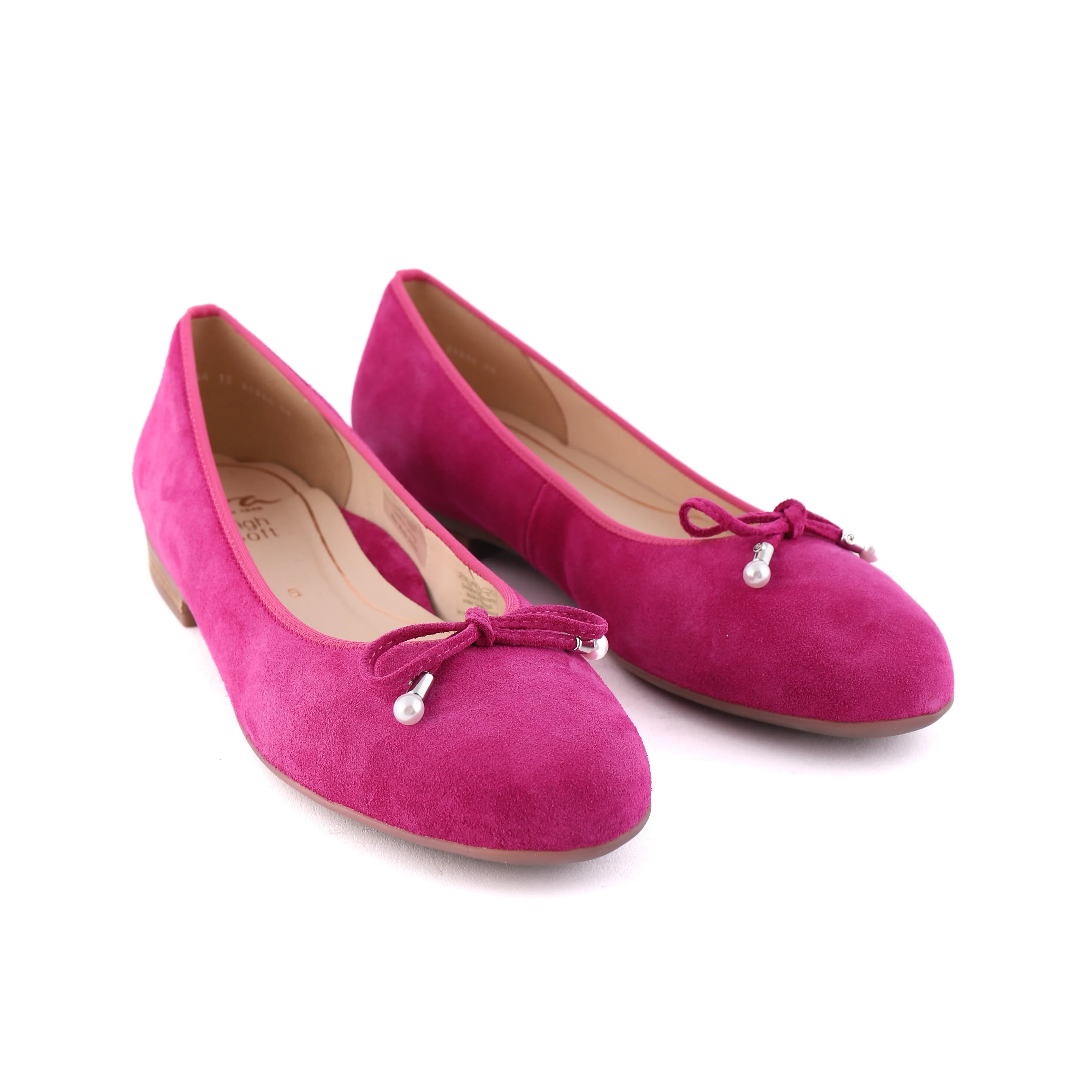 31324 Fuchsia Suede