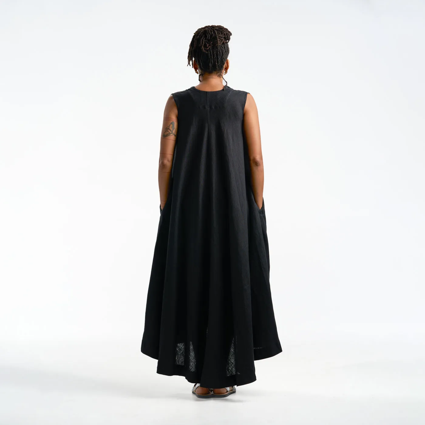 ANTHURIUM DRESS BLACK