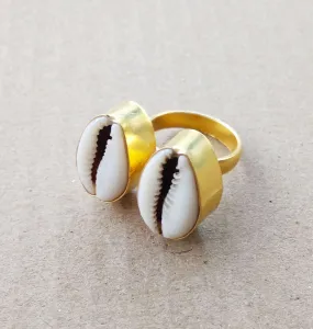 Beautiful Design Cowrie Shell Adjustable Ring