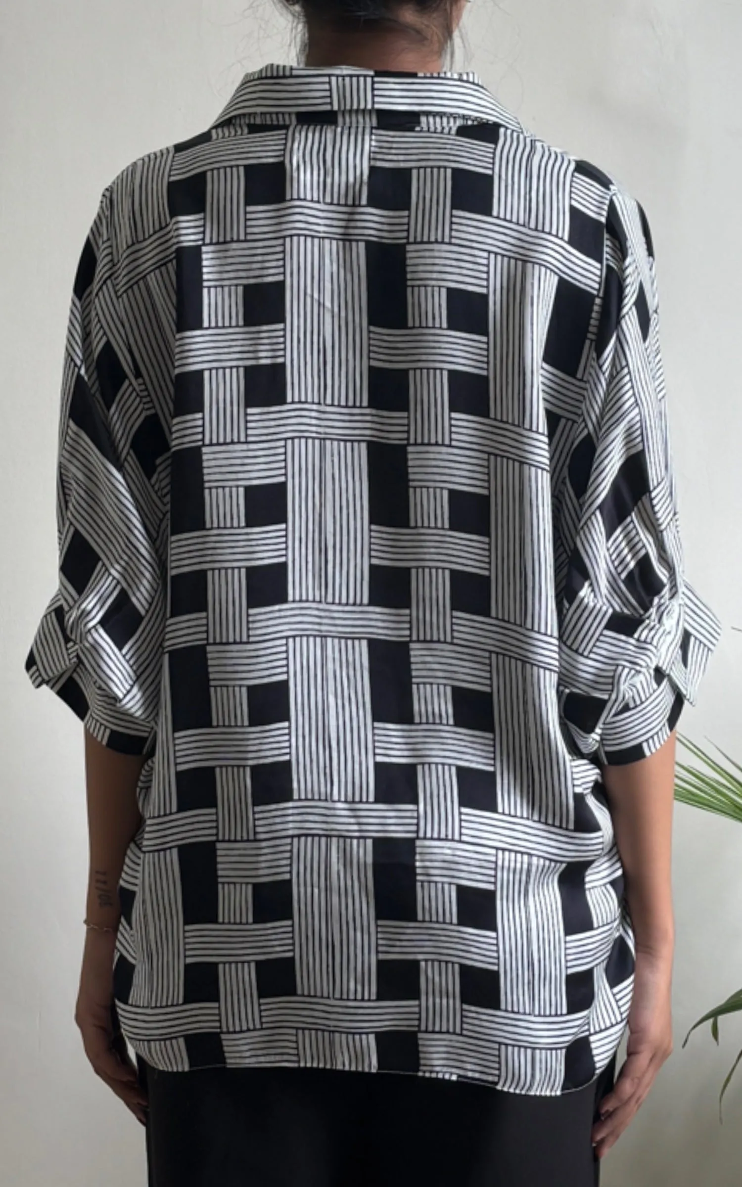 Black & White Geometric Print Top