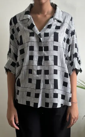 Black & White Geometric Print Top