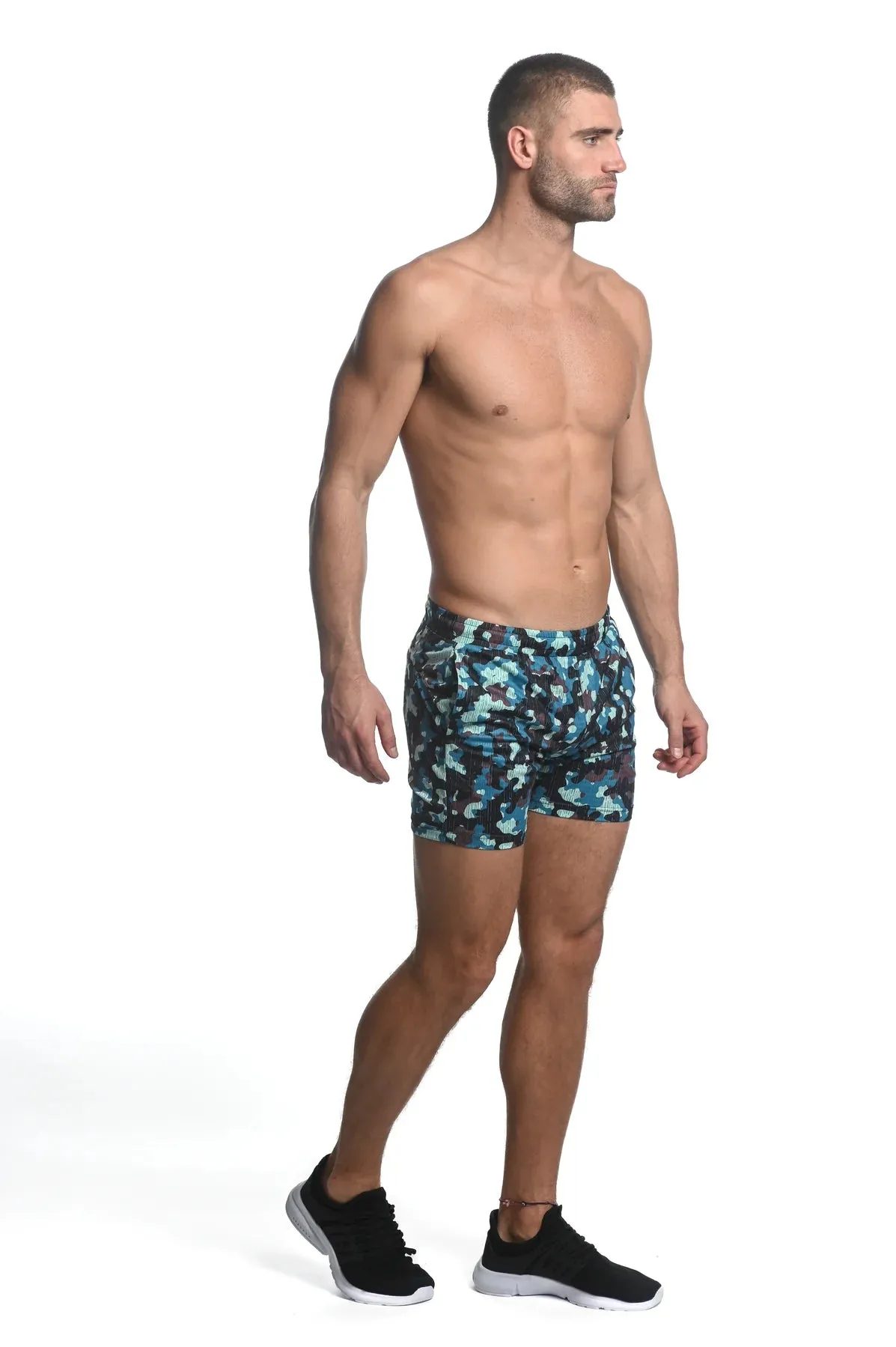 CAMO PRINTED STRETCH MESH PERFORMANCE SHORTS