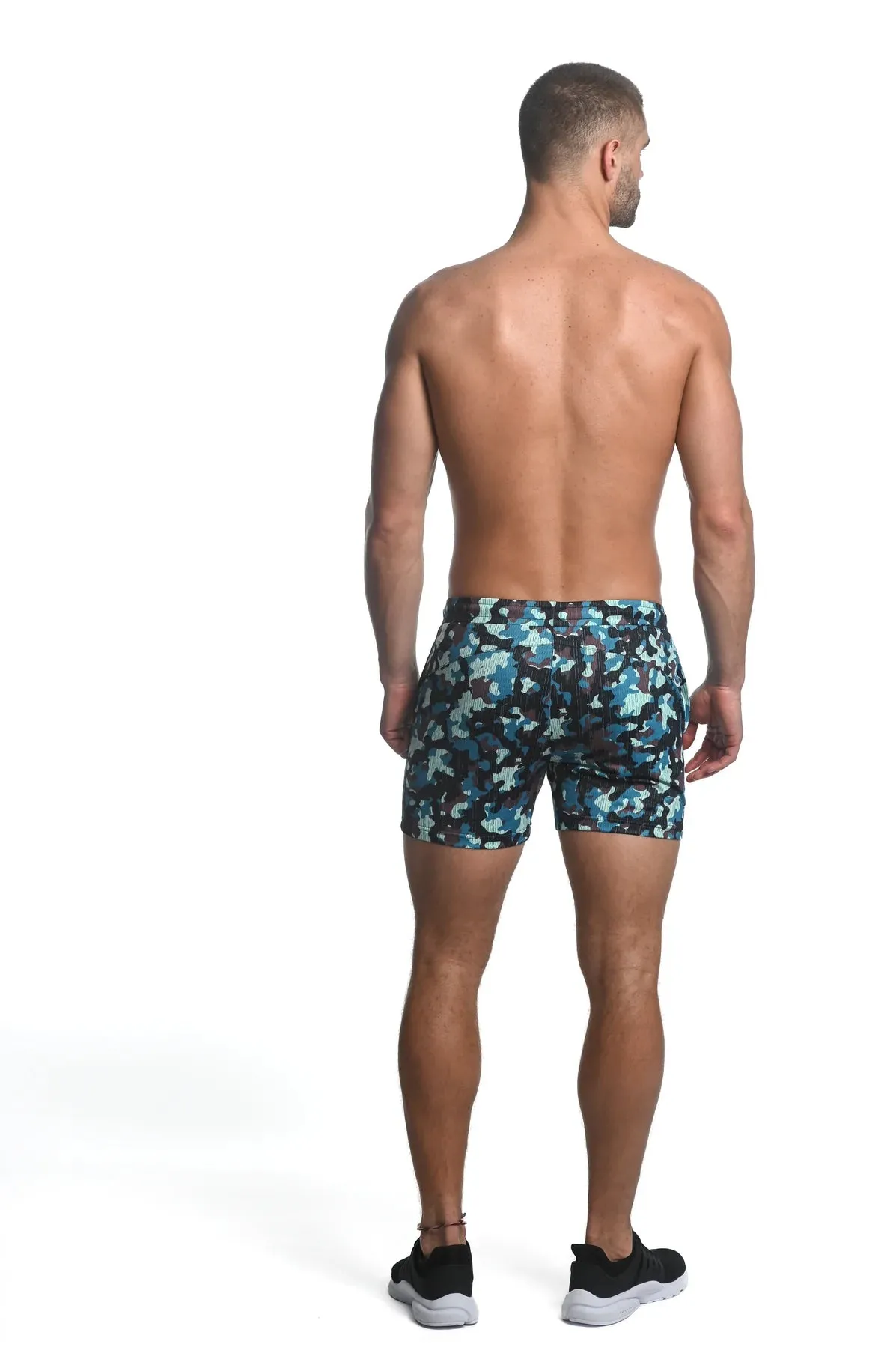 CAMO PRINTED STRETCH MESH PERFORMANCE SHORTS