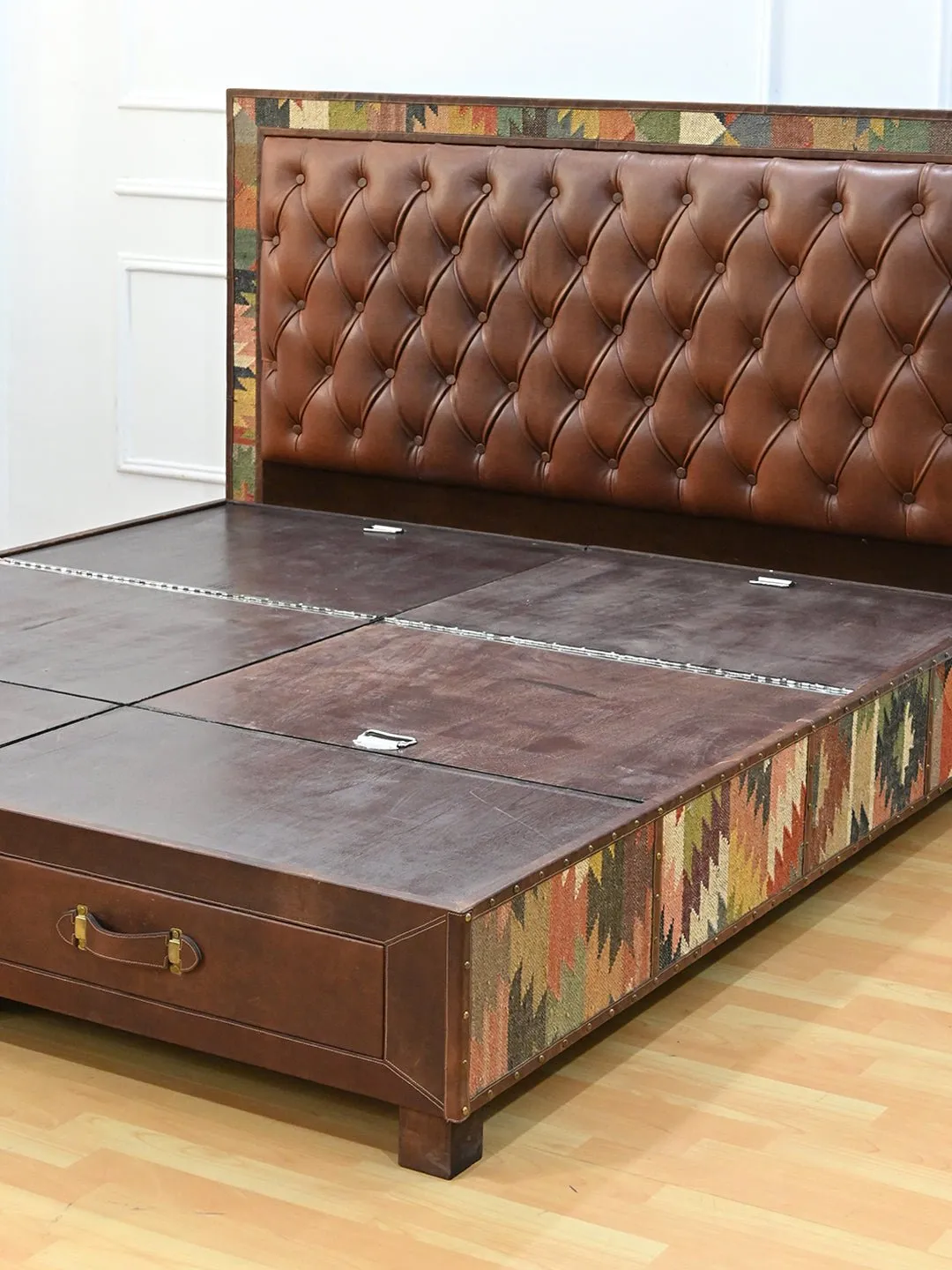 CARUS- WOODEN DOUBLE BED WITH KILIM & LEATHER