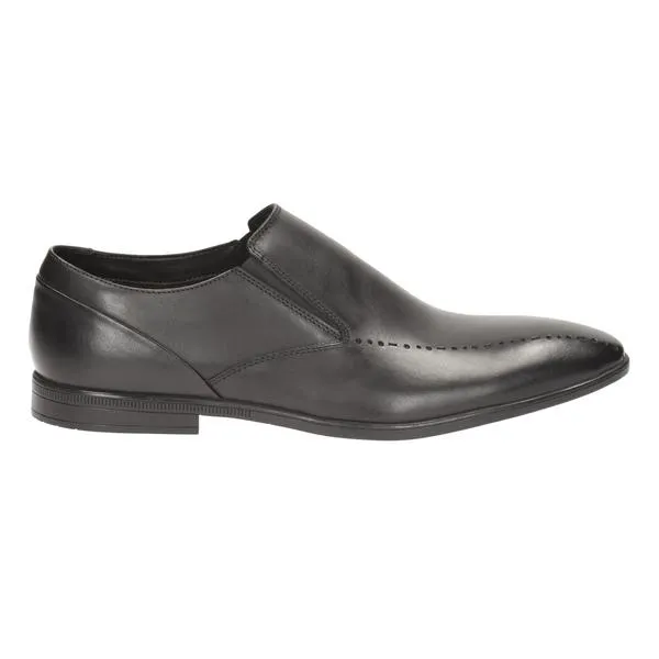 Clarks Bampton Free Black Leather