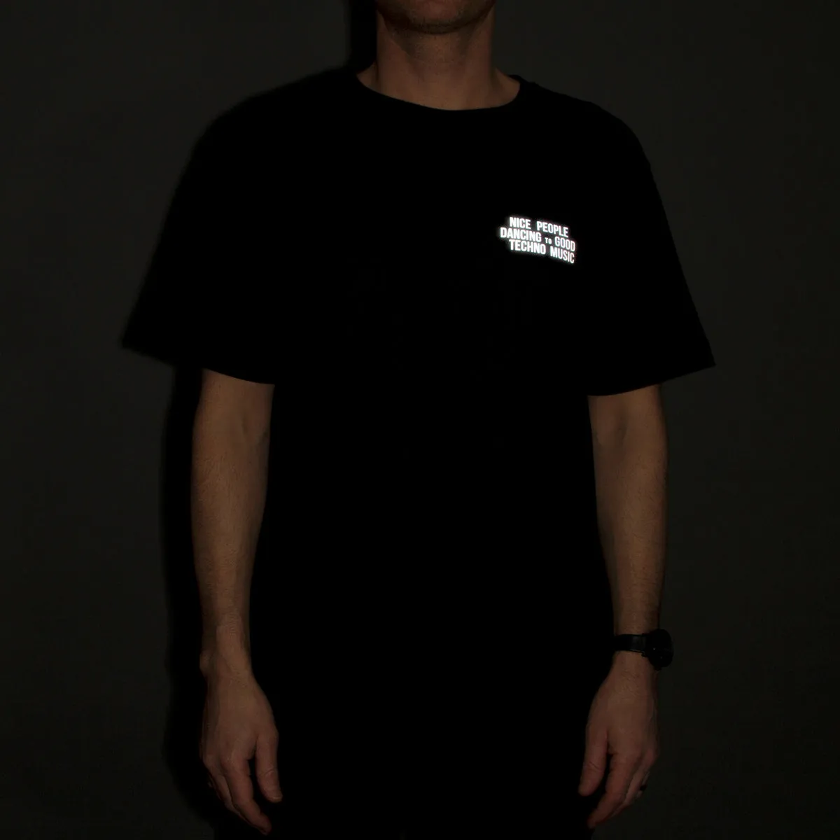 Crest Reflective Peoples Techno - Tshirt - Black