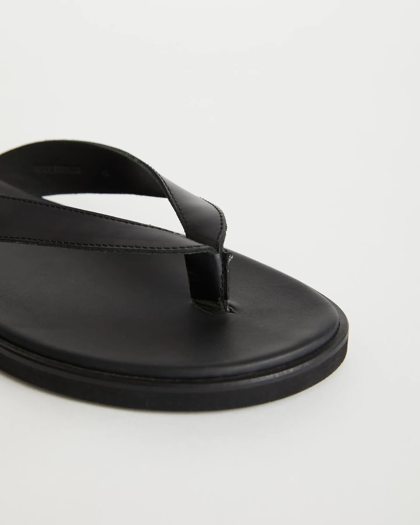 Dumont Thong Sandal