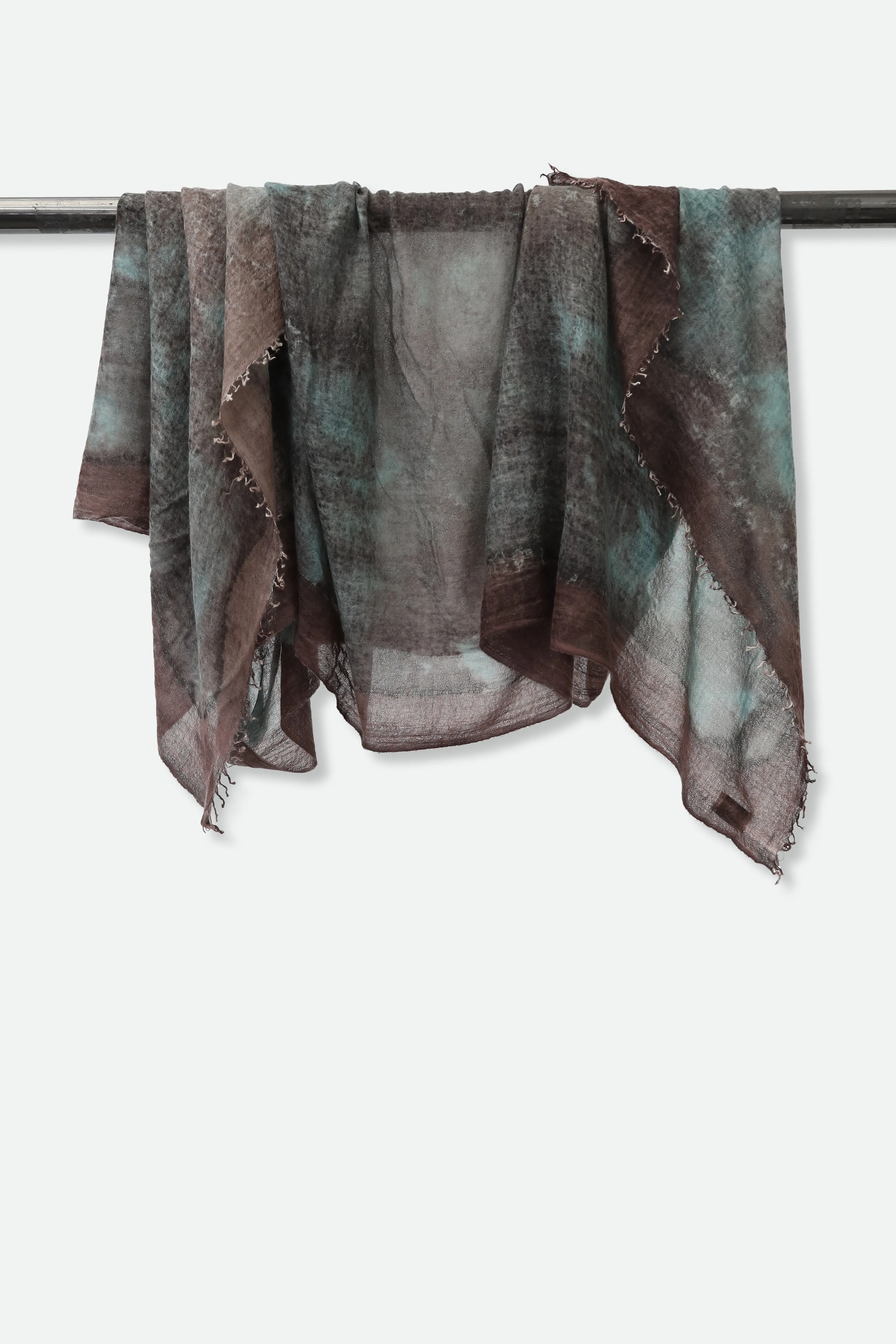 ISLE OF SKYE SCARF IN HAND DYED CASHMERE