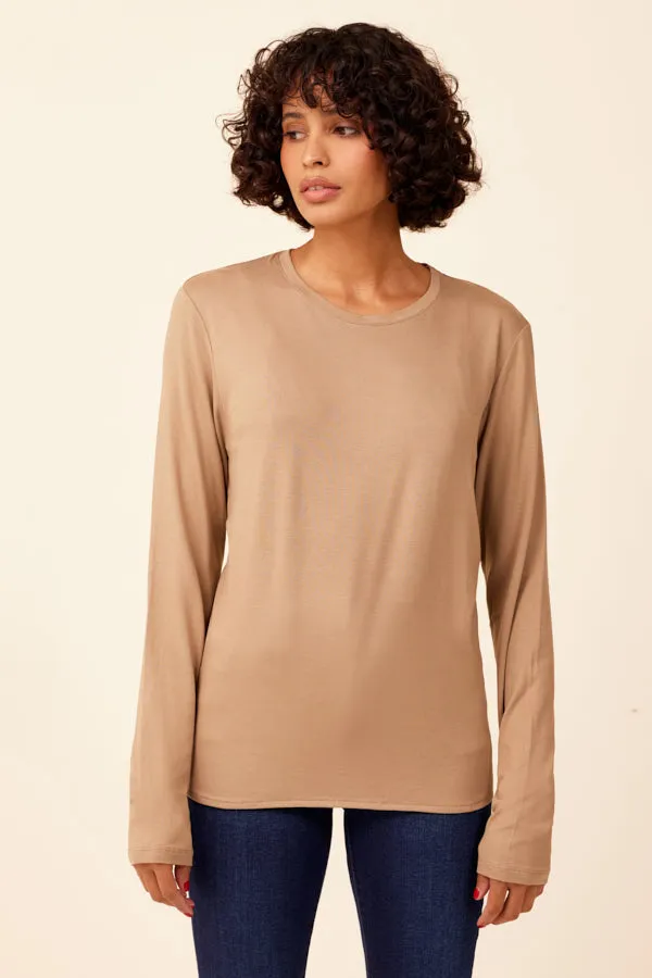 Majestic Soft Touch Semi Relaxed Crewneck in Cigare