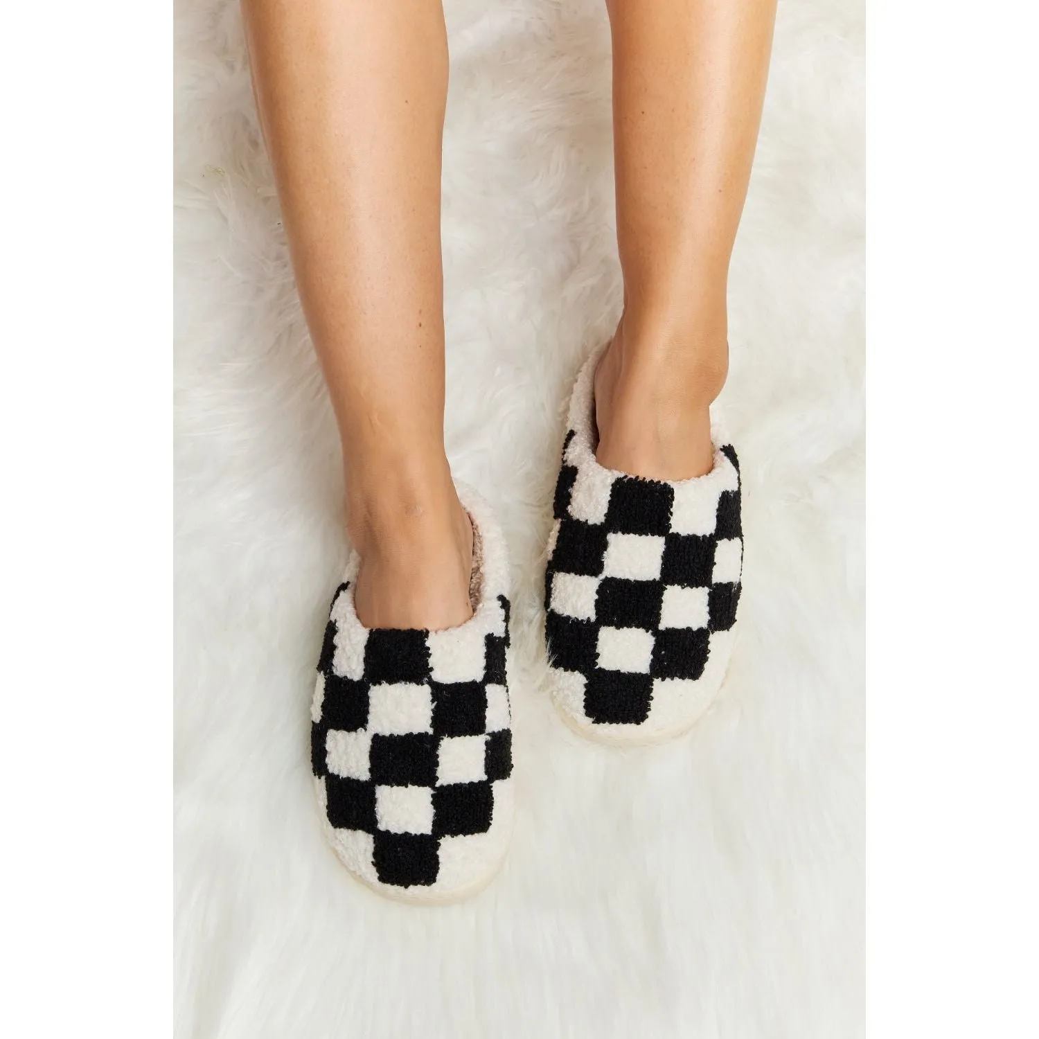 Melody Checkered Print Plush Slide Slippers