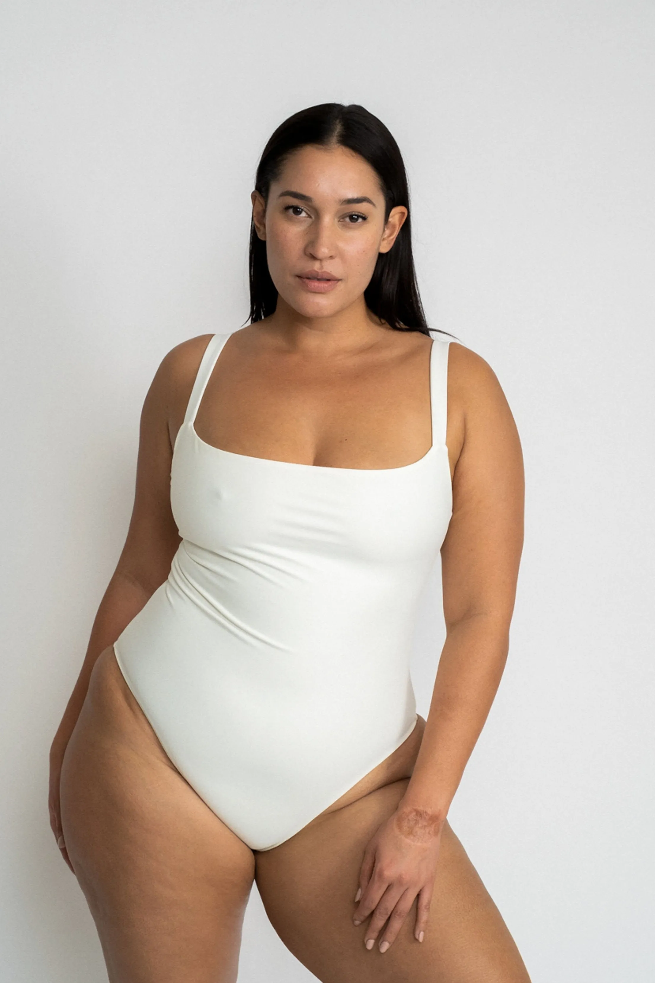 Penny One Piece / Ivory