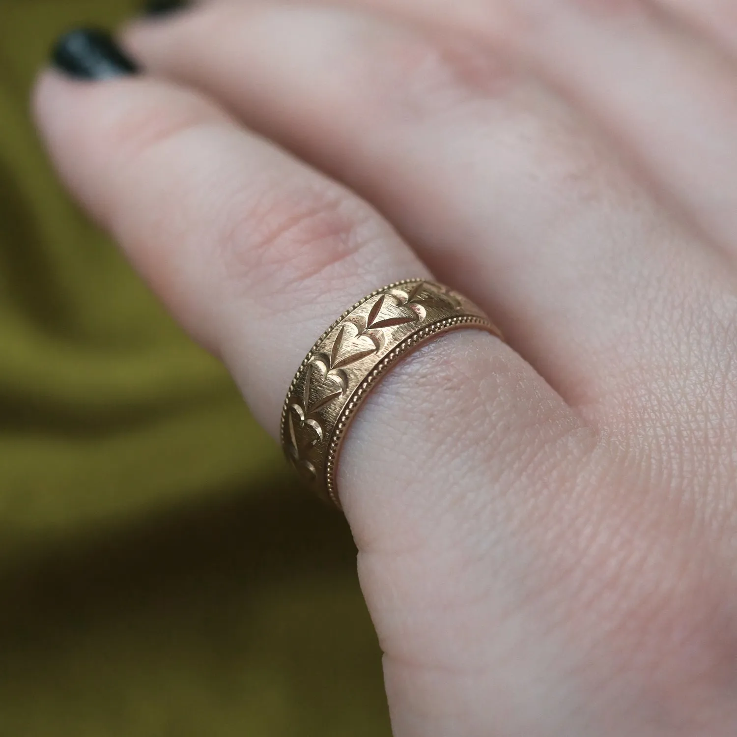 Vintage | Rosey Heart Band Ring