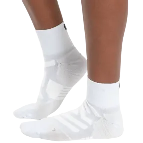 WOMEN'S PERFORMANCE MID SOCK